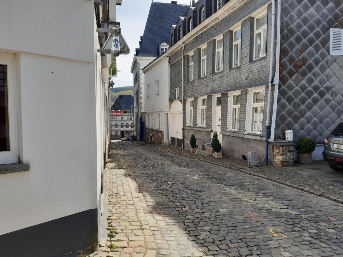 Chez Therese Stavelot Esterno foto